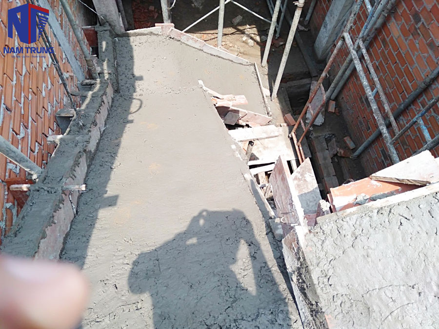 Thi công xây dựng nhà phố 3 tầng nhà chị Liễu ở Hóc Môn
