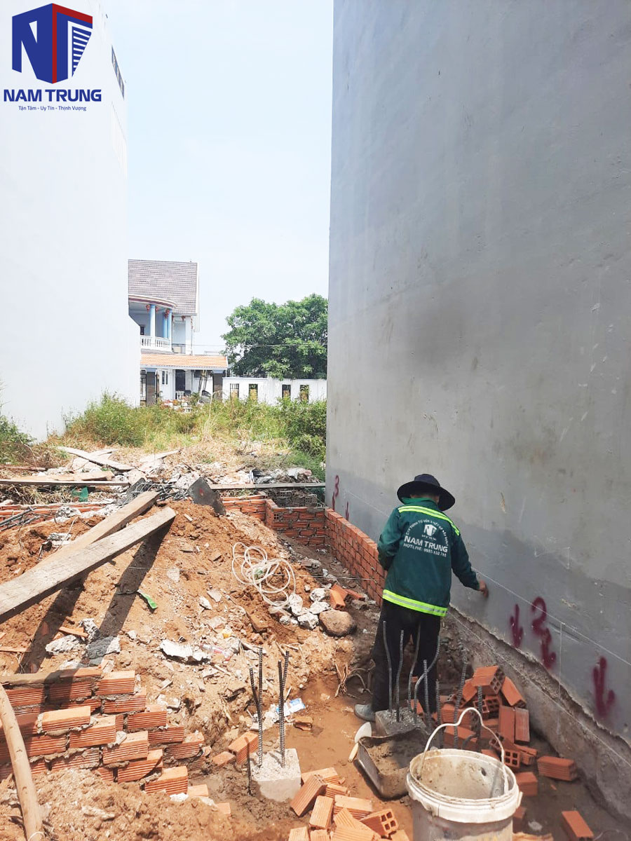 Xây nhà phố 3 tầng nhà anh Tường ở Nhà Bè