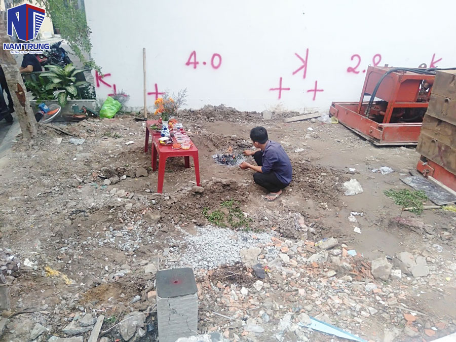 Khởi công xây dựng nhà phố 5 tầng nhà anh Tiến ở Quận 12