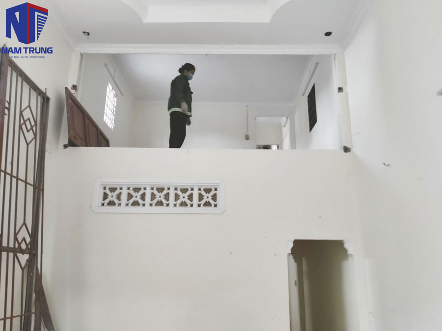 Sửa chữa cải tạo nhà phố 2 tầng nhà anh Tuấn ở Quận 12
