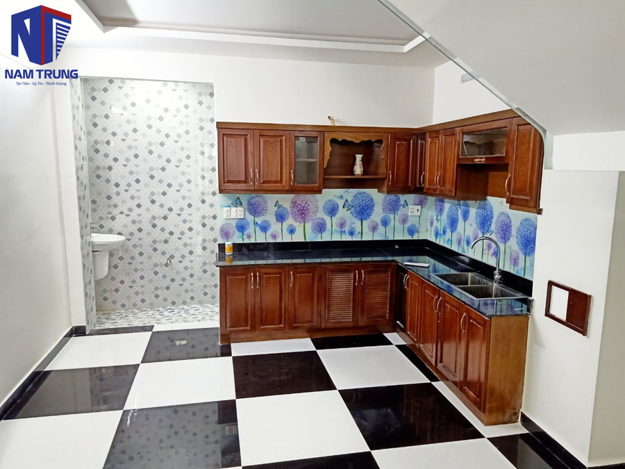 Hoàn thiện nhà anh Tân ở Quận Tân Phú