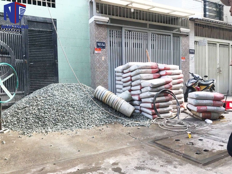 Thi công sửa nhà nâng tầng nhà anh Khoa