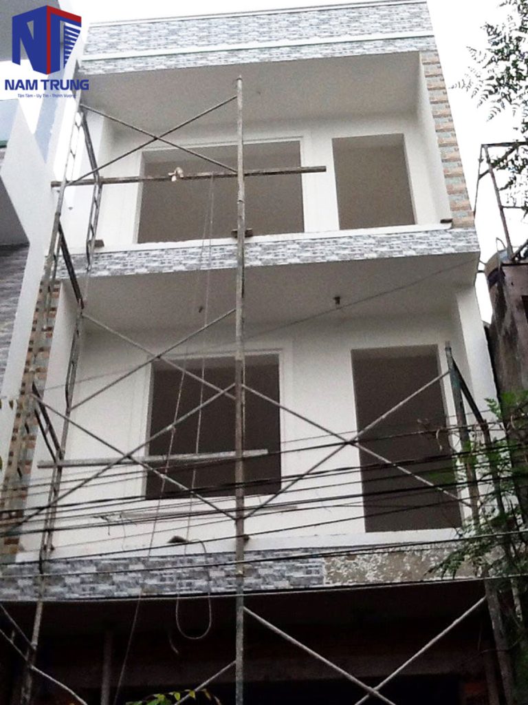 [Đang thi công] Xây nhà phần thô 1 trệt 2 lầu tum nhà chị Trâm Quận 12