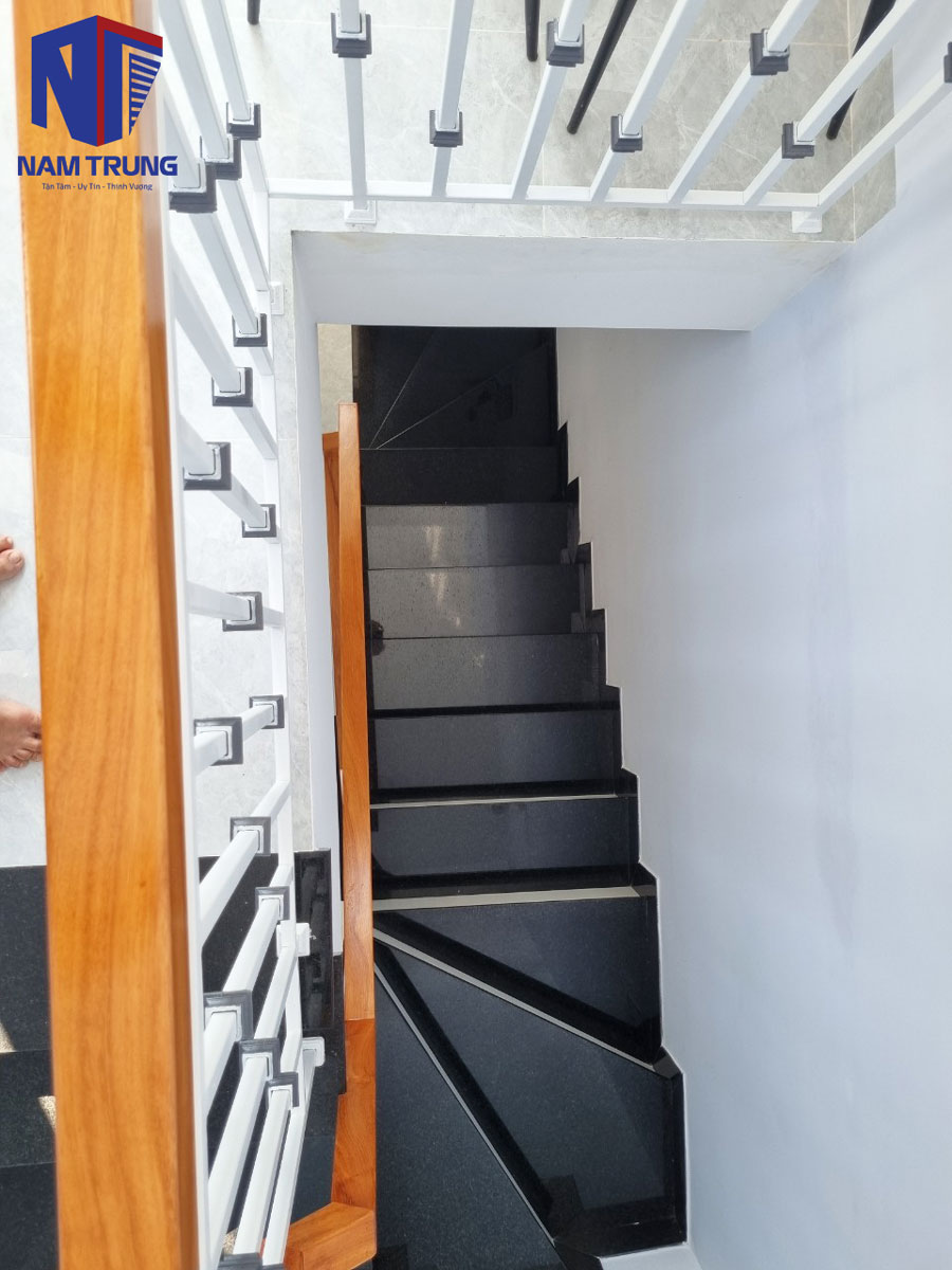 Hoàn thiện nhà chị Lan Quận 12