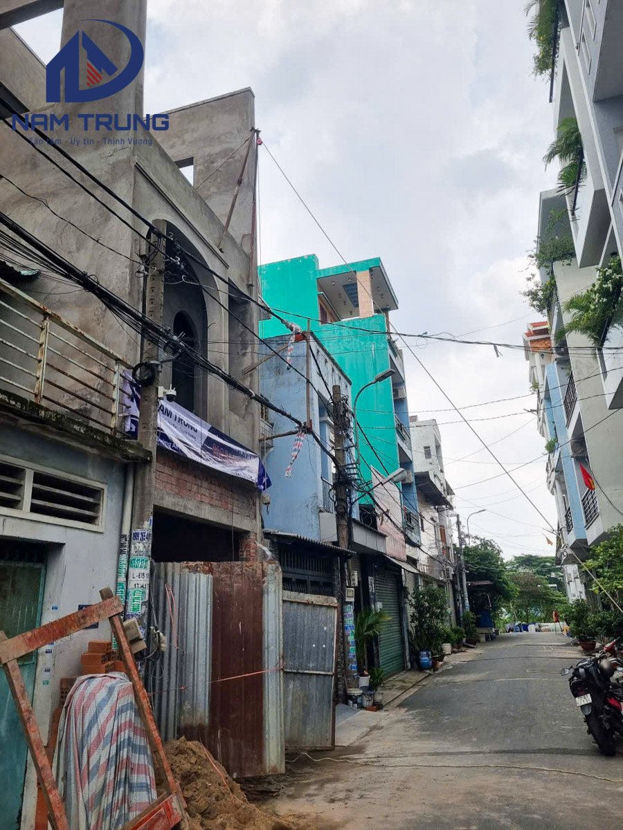 Thi công xây dựng nhà phố 1 trệt 2 lầu 4x15m nhà chị Hằng ở Quận Bình Tân