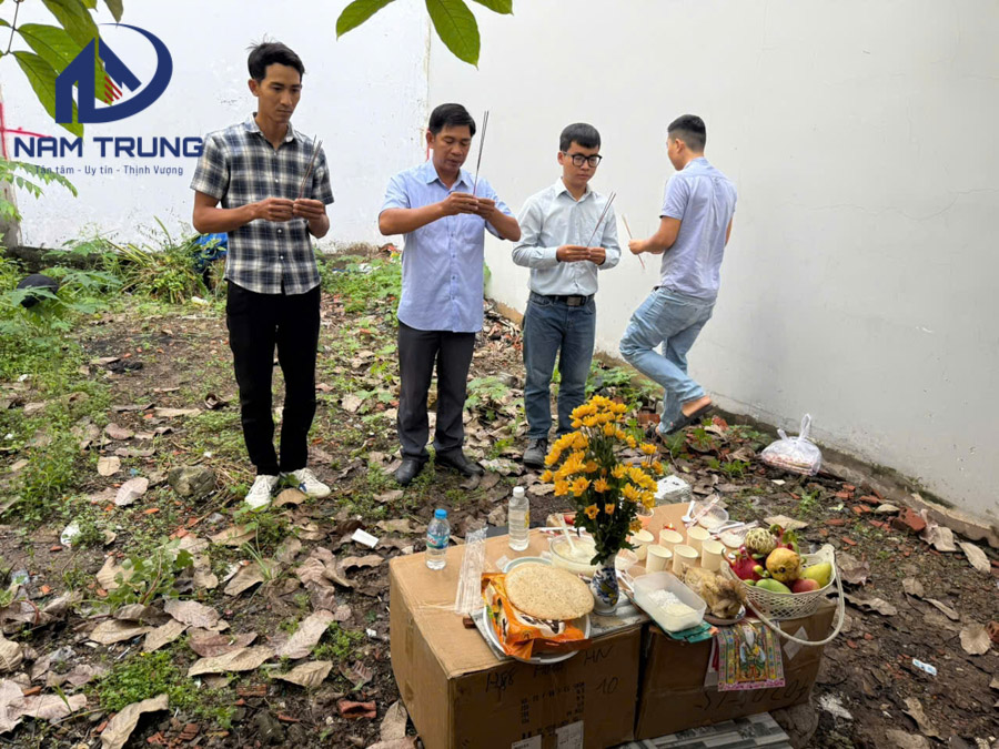 Khởi công xây dựng nhà phố 1 trệt 2 lầu sân thượng 4×12.5m – Nhà anh Tân, Quận Bình Tân
