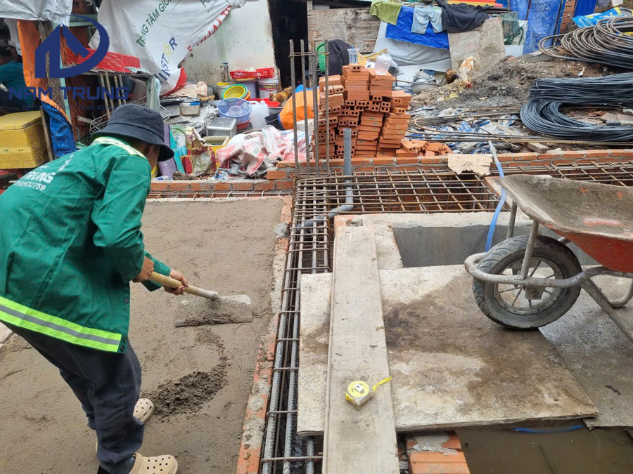 Thi công xây dựng nhà phố 1 trệt 1 lửng 3 lầu sân thượng anh tài ở Bình Thạnh