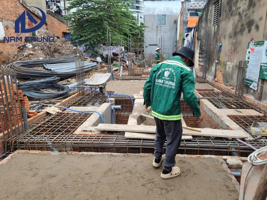 Thi công xây dựng nhà phố 1 trệt 1 lửng 3 lầu sân thượng anh tài ở Bình Thạnh