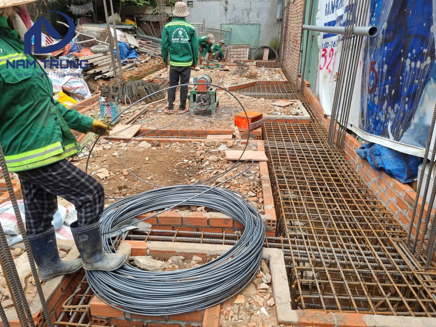 Thi công xây dựng nhà phố 1 trệt 1 lửng 3 lầu sân thượng anh tài ở Bình Thạnh