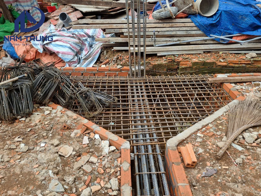 Thi công xây dựng nhà phố 1 trệt 1 lửng 3 lầu sân thượng anh tài ở Bình Thạnh