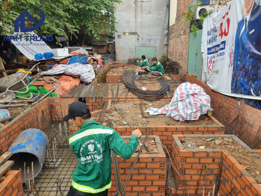 Thi công xây dựng nhà phố 1 trệt 1 lửng 3 lầu sân thượng anh tài ở Bình Thạnh