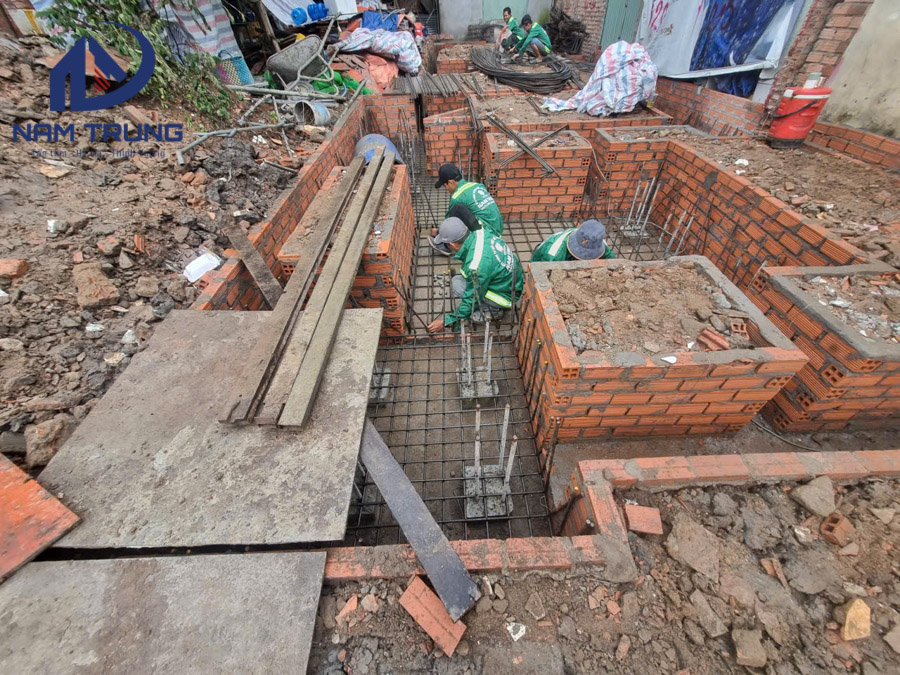 Thi công xây dựng nhà phố 1 trệt 1 lửng 3 lầu sân thượng anh tài ở Bình Thạnh
