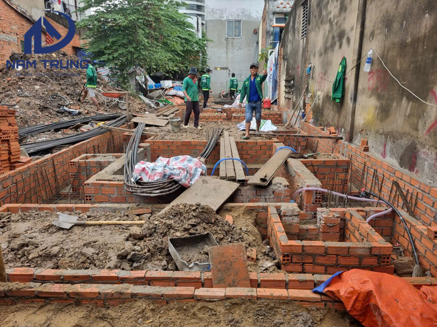 Thi công xây dựng nhà phố 1 trệt 1 lửng 3 lầu sân thượng anh tài ở Bình Thạnh