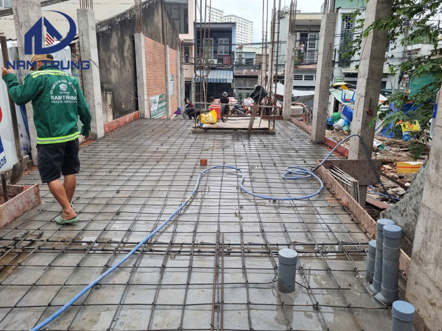 Thi công xây dựng nhà phố 1 trệt 1 lửng 3 lầu sân thượng anh tài ở Bình Thạnh