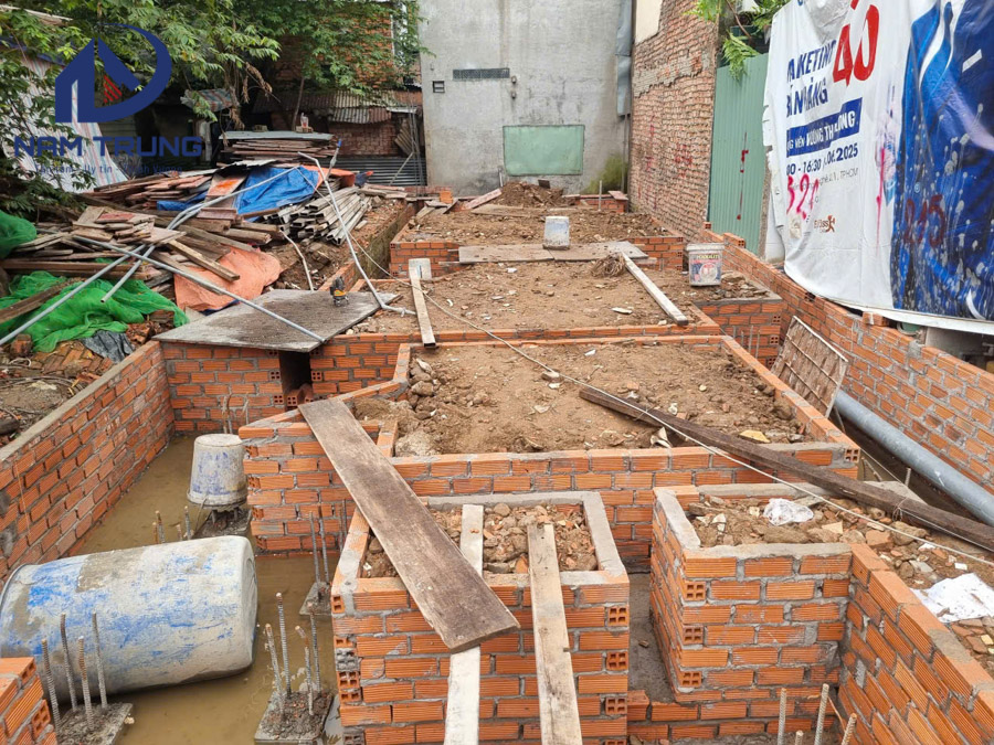 Thi công xây dựng nhà phố 1 trệt 1 lửng 3 lầu sân thượng anh tài ở Bình Thạnh
