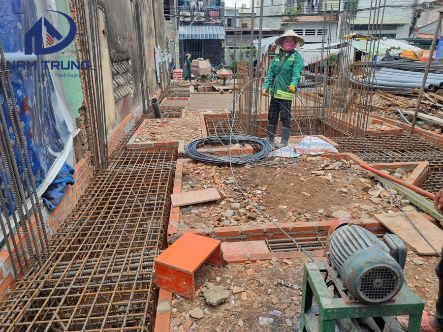 Thi công xây dựng nhà phố 1 trệt 1 lửng 3 lầu sân thượng anh tài ở Bình Thạnh