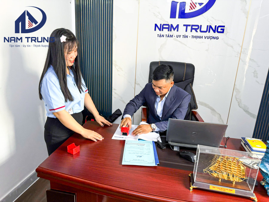 Xây Dựng Nam Trung ký liền 5 hợp đồng ngay ngày đầu