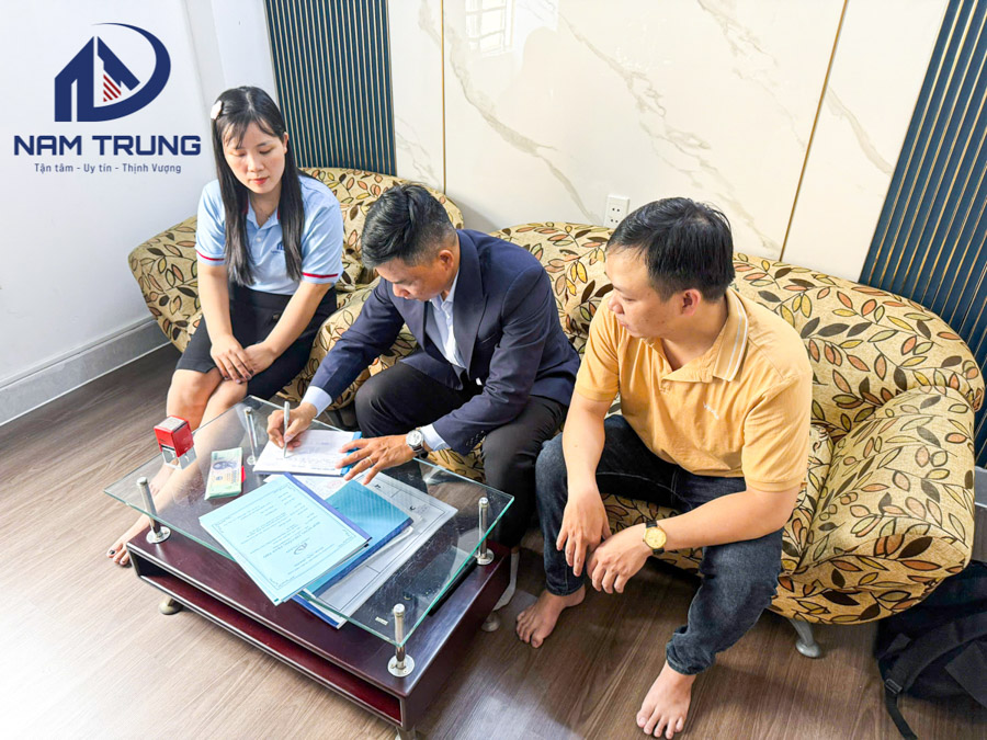 Xây Dựng Nam Trung ký liền 5 hợp đồng ngay ngày đầu