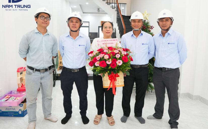 Chính thức bàn giao tổ ấm đến gia đình chị Hằng