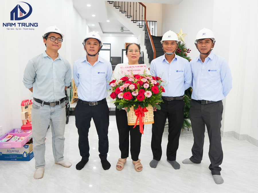 Chính thức bàn giao tổ ấm đến gia đình chị Hằng