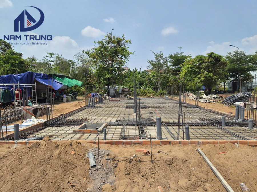 Thi công xây dựng biệt thự 3 tầng nhà anh Đá Quận 9 TPHCM