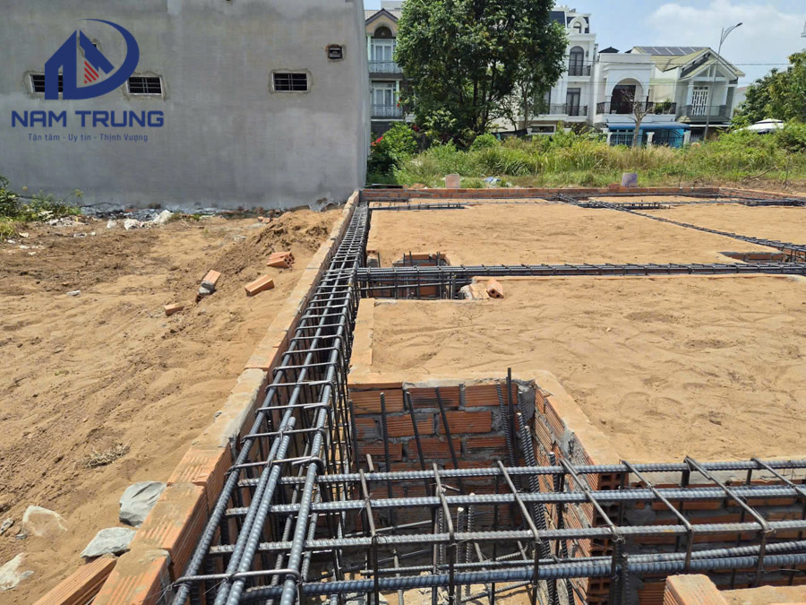 Thi công xây dựng biệt thự 3 tầng nhà anh Đá Quận 9 TPHCM