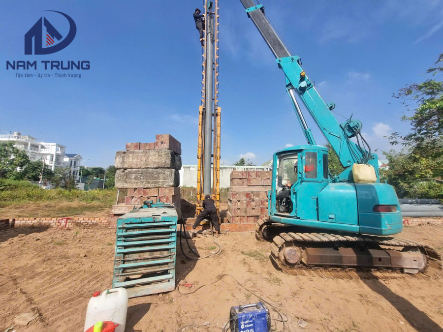 Thi công xây dựng biệt thự 3 tầng nhà anh Đá Quận 9 TPHCM