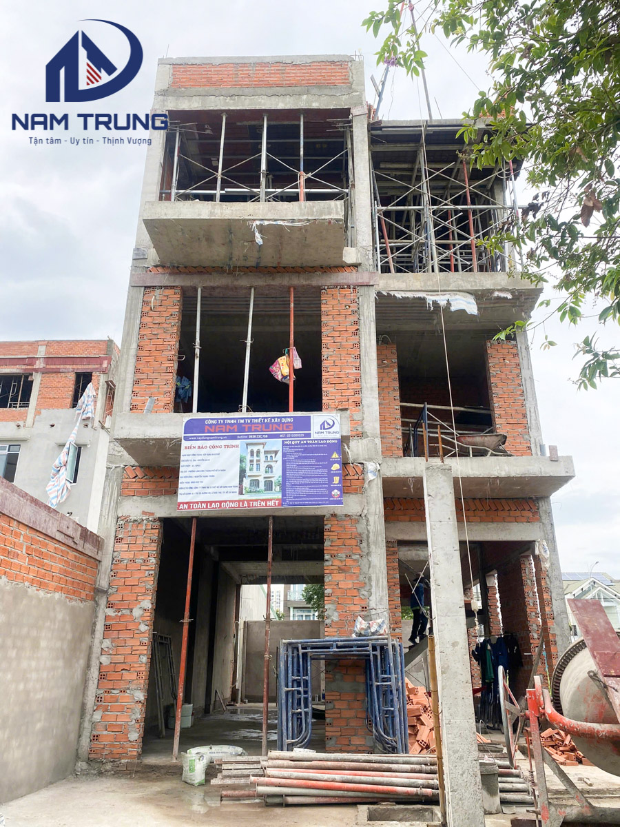 Thi công xây dựng biệt thự 3 tầng nhà anh Đá Quận 9 TPHCM