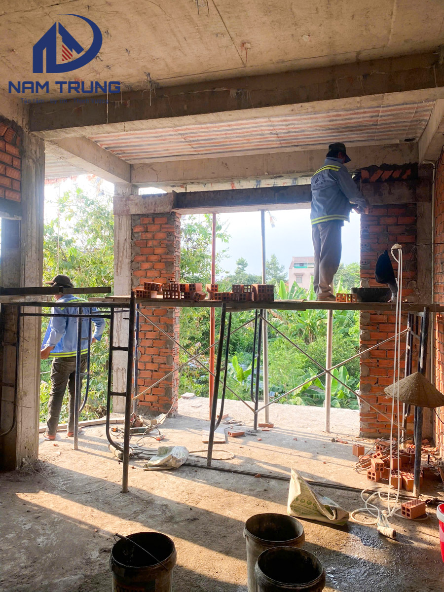 Thi công xây dựng biệt thự 3 tầng nhà anh Đá Quận 9 TPHCM