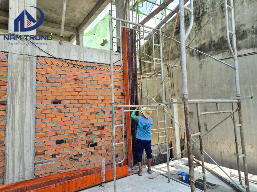 Thi công xây dựng biệt thự 2 tầng nhà chị Chanh ở Phường Thông Tây Hội TP HCM