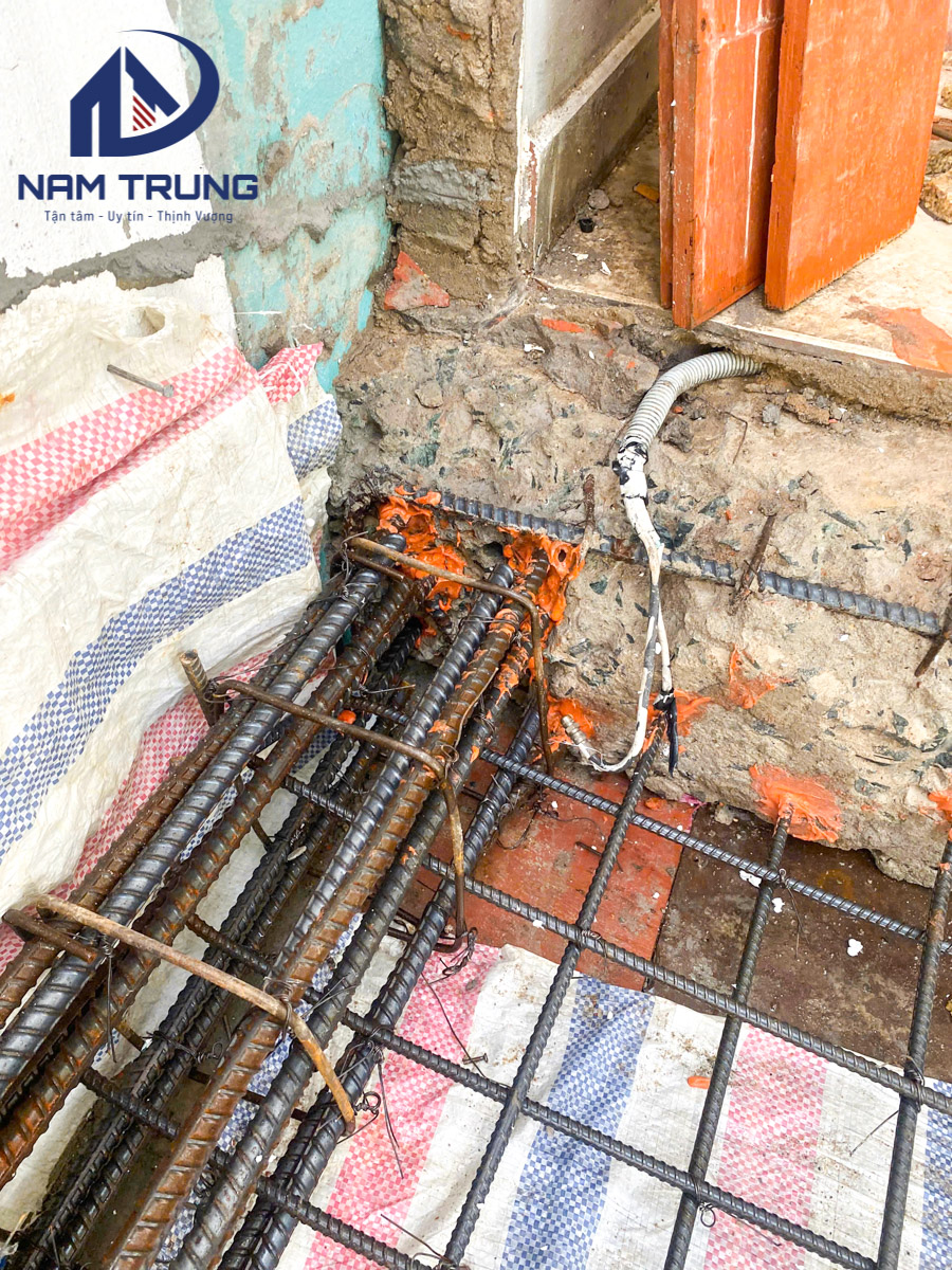 Thi công cải tạo nâng tầng và thay đổi mặt tiền nhà cho gia đình anh Hùng tại Gò Vấp