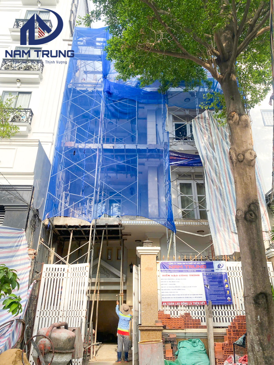 Thi công cải tạo nâng tầng và thay đổi mặt tiền nhà cho gia đình anh Hùng tại Gò Vấp