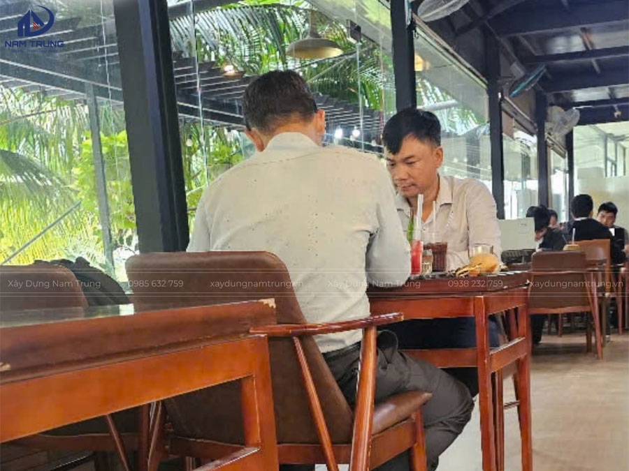 Kí hợp đồng xây dựng trọn gói nhà phố 1 trệt 1 lửng 2 lầu nhà anh Phước ở Phường Bình Thạnh TPHCM