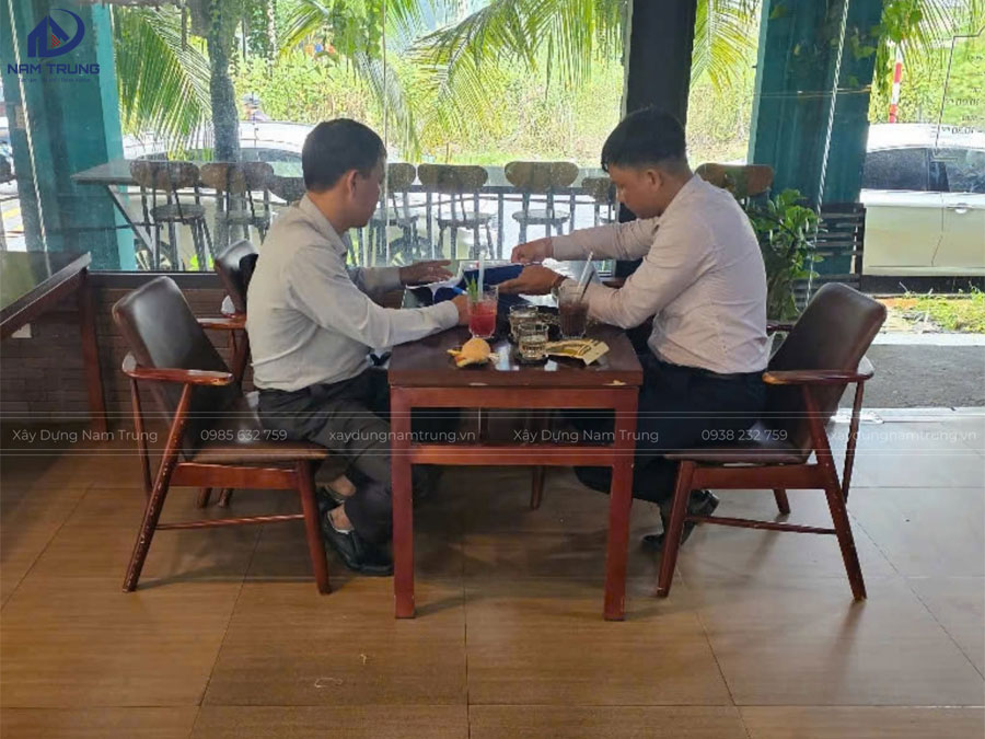 Kí hợp đồng xây dựng trọn gói nhà phố 1 trệt 1 lửng 2 lầu nhà anh Phước ở Phường Bình Thạnh TPHCM